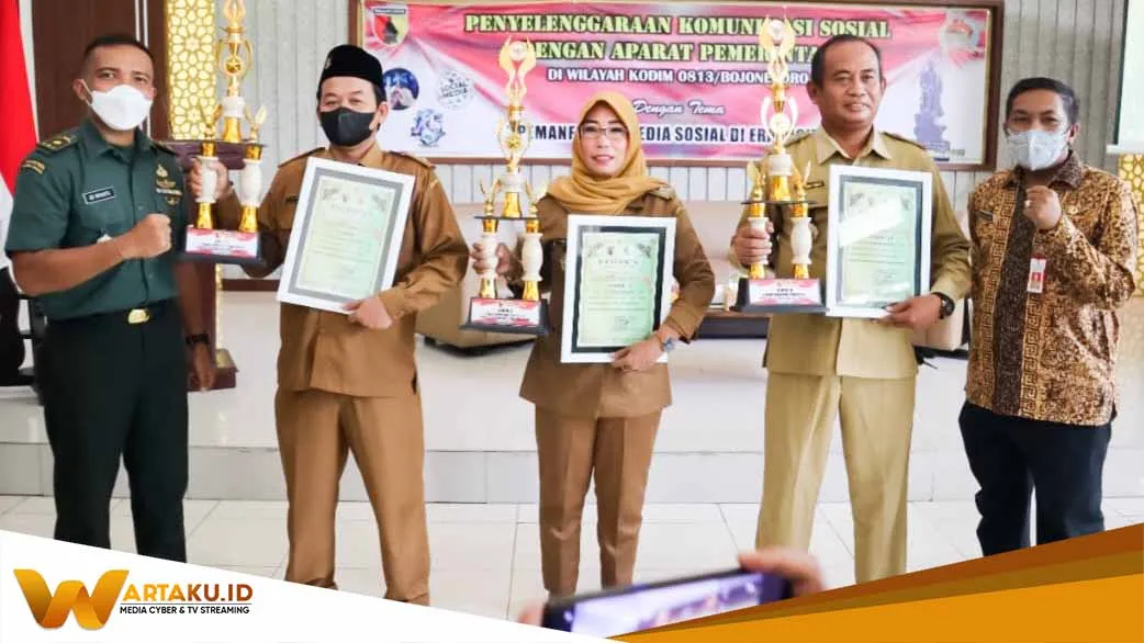 Bentuk Kampung Pancasila, Kodim Bojonegoro Berikan Penghargaan Kepada 23 Desa dan 1 Kelurahan Bentuk Kampung Pancasila Kodim Bojonegoro Berikan Penghargaan Kepada 23 Desa Dan 1 Kelurahan