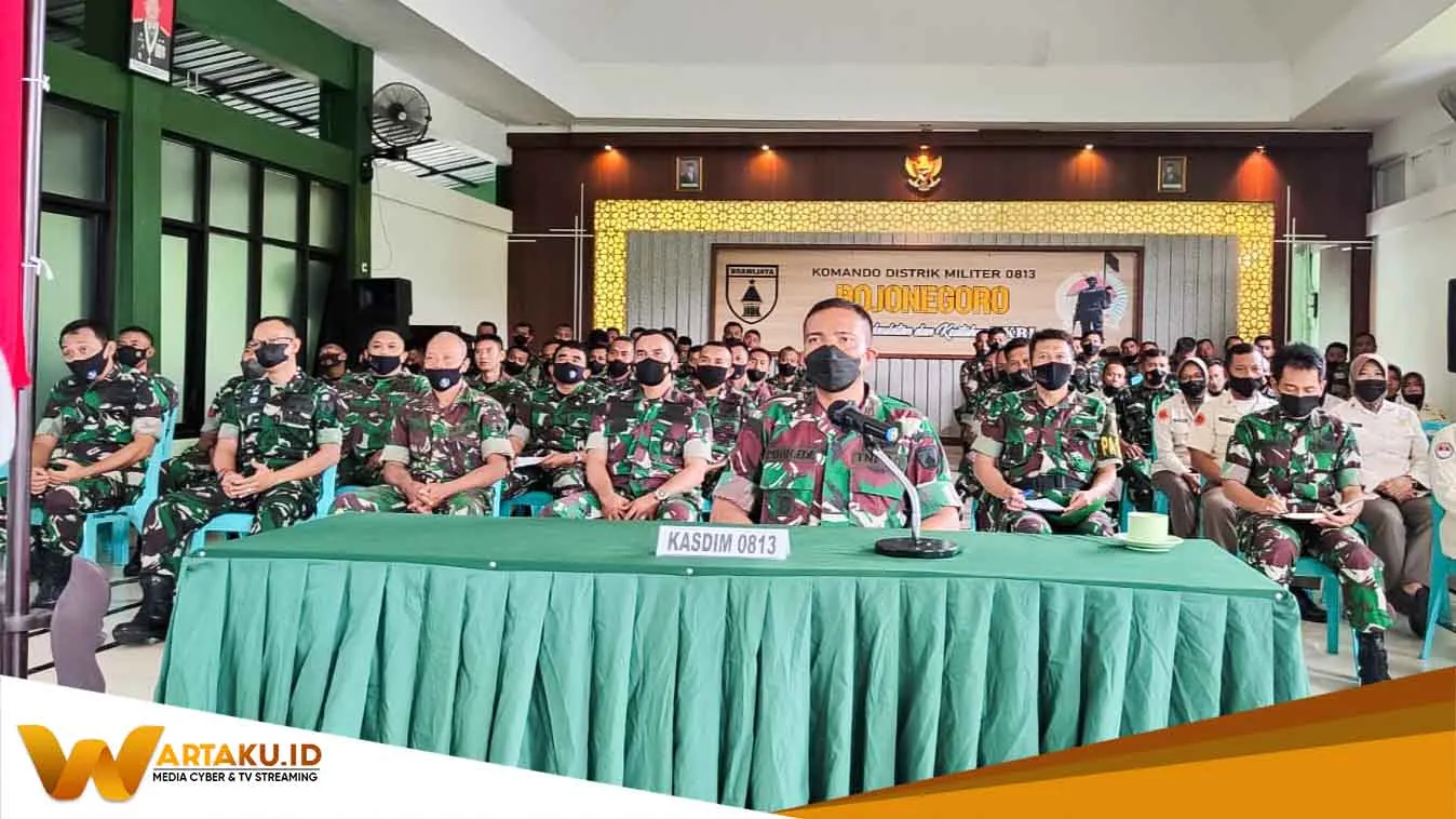 Prajurit Dan ASN Jajaran Kodim Bojonegoro Ikuti Pengarahan Kepala Staf Angkatan Darat