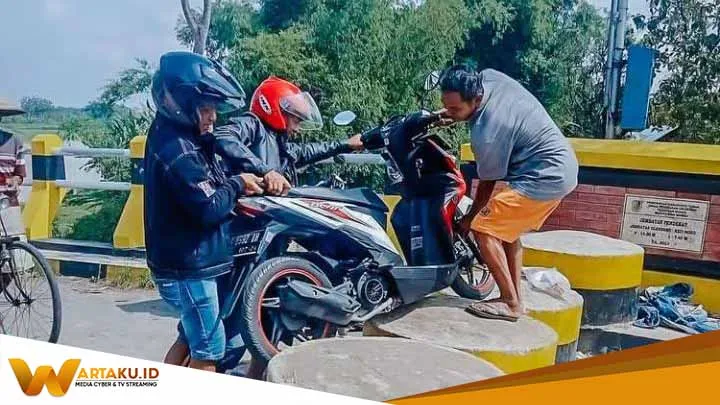 Belum Ada Kepastian Penanganan Jembatan Glendeng Jelmo Mengadu Kepada Presiden
