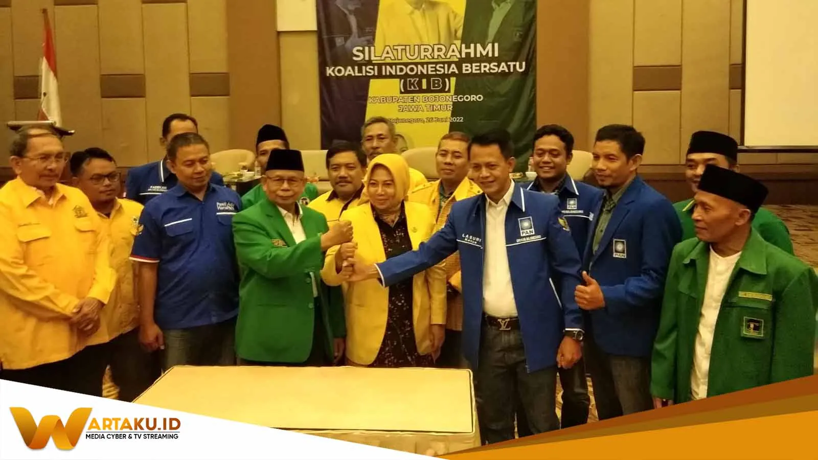 Menindaklanjuti Kesepakatan Pusat Tiga Partai Di Bojonegoro Tandatangani Surat Keputusan KIB 2