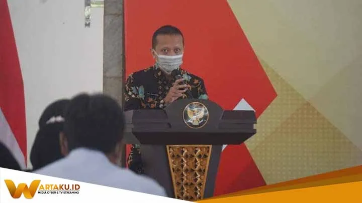Serahkan SK PPPK Kepada 93 Guru, Bupati Anna Selalu Tingkatkan Integritas Mengajar Serahkan SK PPPK Kepada 93 Guru Bupati Anna Selalu Tingkatkan Integritas Mengajar