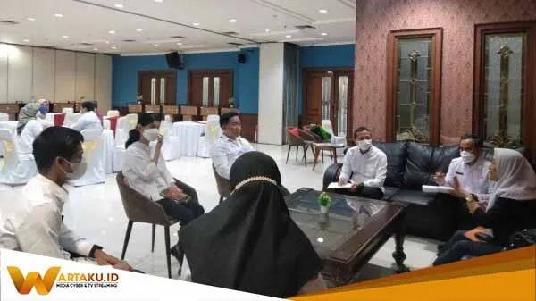 Bupati Anna Datang Ke Kemenpan RB Usulkan Langsung Kebutuhan Guru Di Bojonegoro