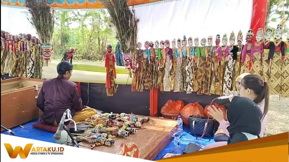 Selenggarakan Sedekah Bumi Pemdes Growok Gelar Wayang Tengul Di Dusun Growok 1 Selenggarakan Sedekah Bumi Pemdes Growok Gelar Wayang Tengul Di Dusun Growok 1