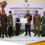 Bupati Bojonegoro Hibahkan Aset Tanah Dan Gedung Bangunan Kepada KPU Kab. Bojonegoro
