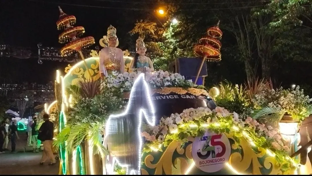 Bojonegoro Night Carnival, Sajikan Era Kejayaan Raja Dan Ratu Terkenal 2 Bojonegoro Night Carnival Sajikan Era Kejayaan Raja Dan Ratu Terkenal 2