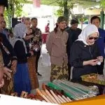 Bupati Anna Gelar Pusaka Gugah Tuah Keris Khayangan Api