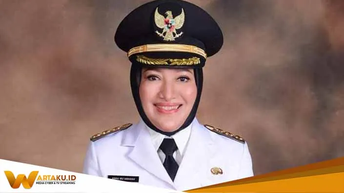 Sukses Pimpin Bojonegoro Bupati Anna Muawanah Raih Penghargaan Santri Of The Year 2022