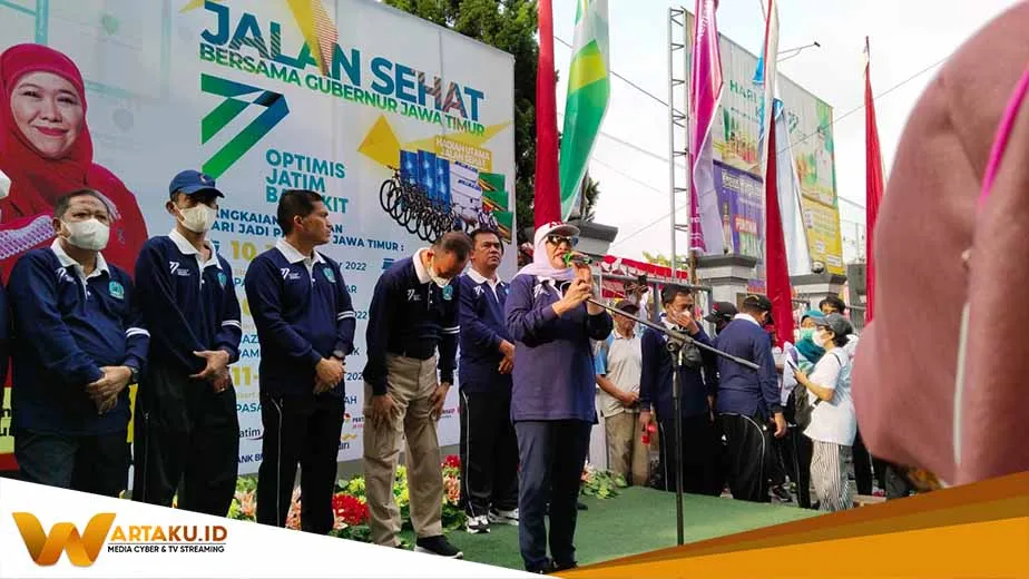 Ribuan Orang Antusias Ikuti Jalan Sehat Dalam Peringatan HUT Jatim Di Bakorwil Bojonegoro 2