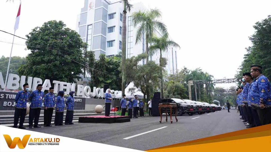 Sumringah, 28 Camat Di Kabupaten Bojonegoro Terima Mobil Baru 1 Sumringah 28 Camat Di Kabupaten Bojonegoro Terima Mobil Baru 1