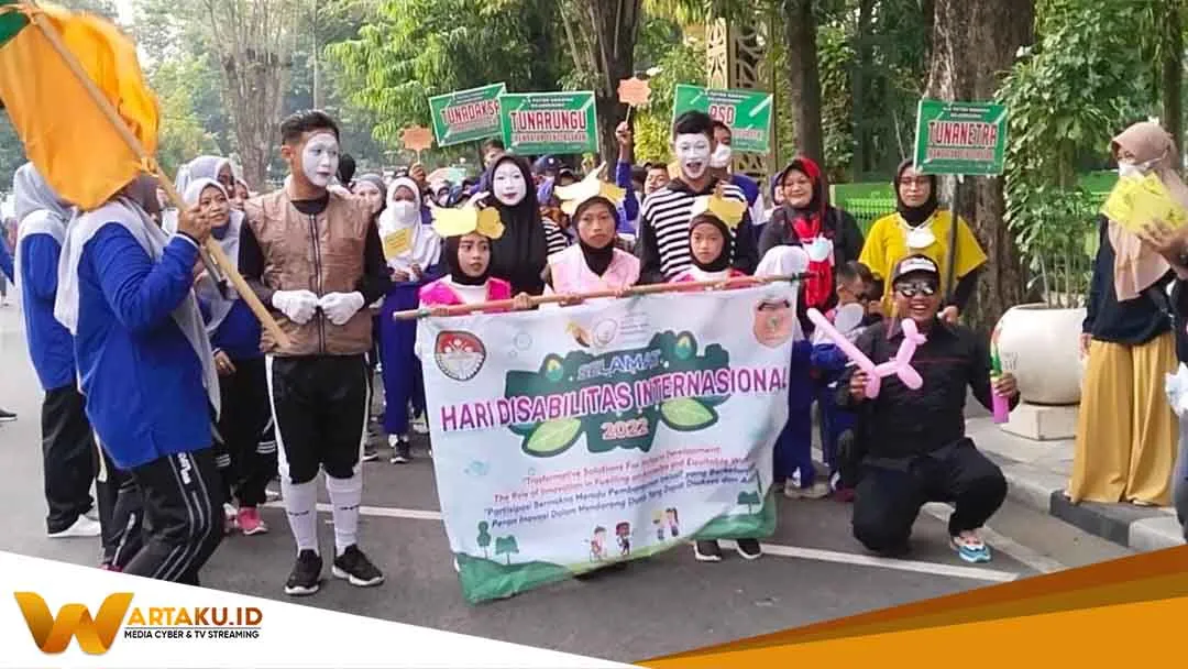 135 Disabilitas Bojonegoro Ikuti Pawai Mandiri Tanpa Diskriminasi Di CFD 1
