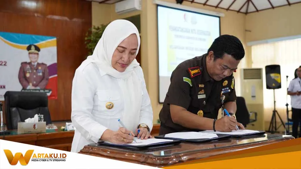 Bersinergi Di Bidang Hukum Perdata Dan Tata Usaha Negara Pemkab Dan Kejari Bojonegoro Teken MOU 2
