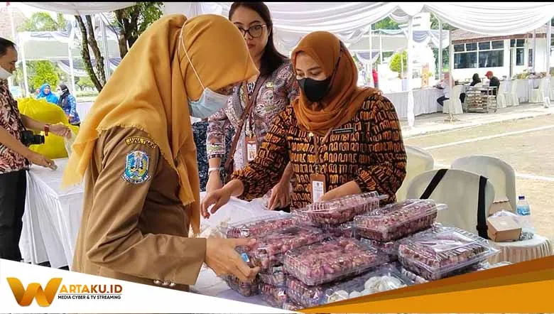 Jelang Nataru Disperindag Jatim Gelar Pasar Murah Di Bakorwil Bojonegoro 1