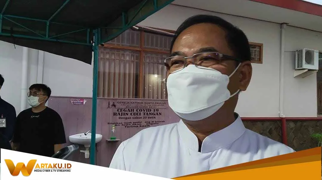 Pandemi Mereda Gereja Khatolik Santa Paulus Dipenuhi Jemaat Ibadah Misa 2
