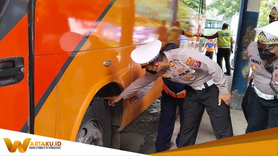 Satlantas Polres Bojonegoro Lakukan Rampchek Jelang Libur Nataru 2