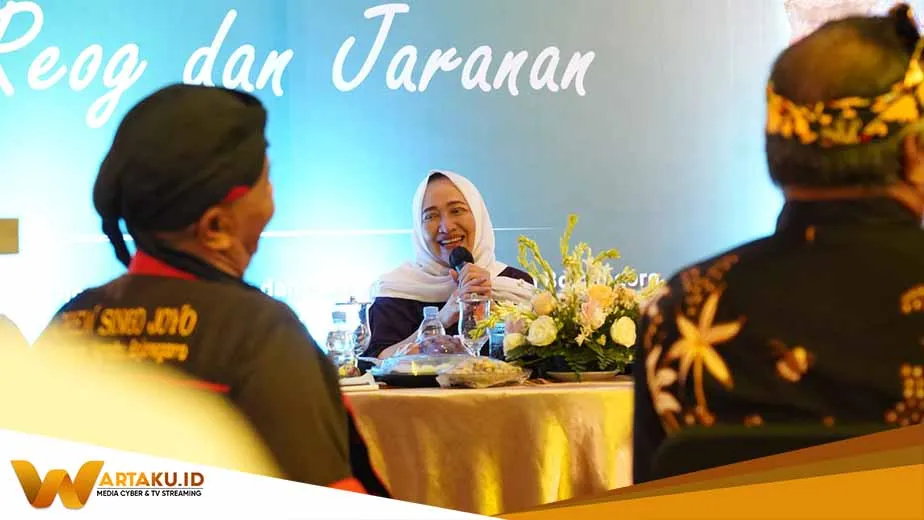 Bupati Bojonegoro Ajak Jagong Bareng Seniman Reog Dan Jaranan 2