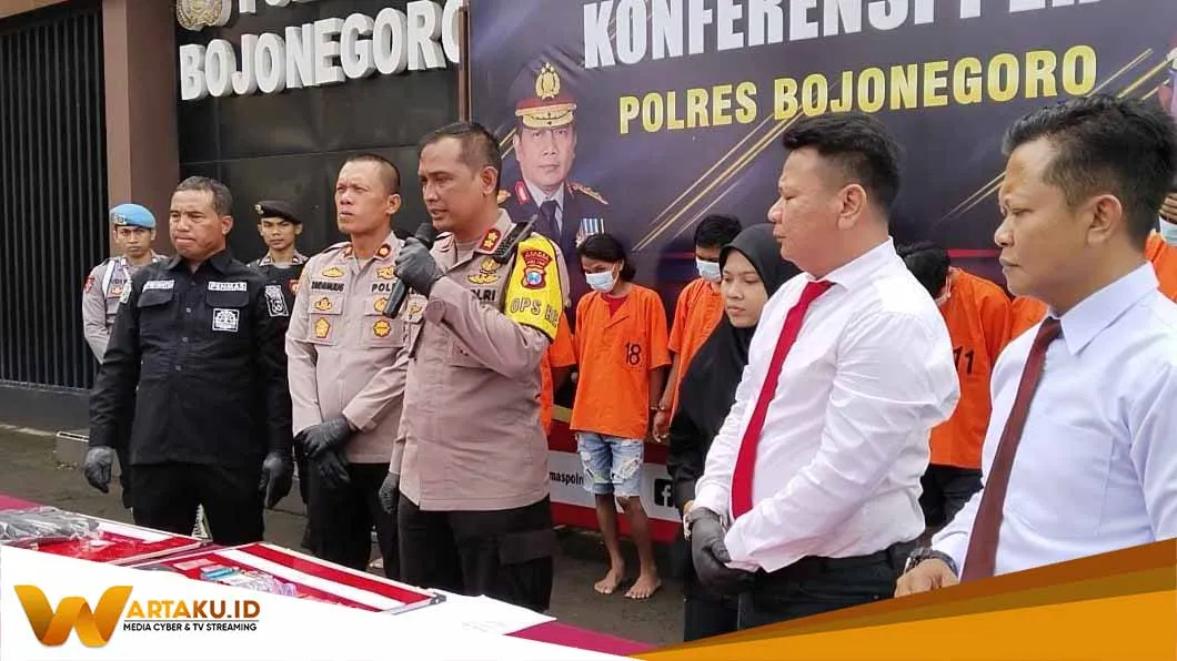 8 Pelaku Penyalahgunaan Obat Terlarang Dan Narkotika Di Ringkus Satresnarkoba Polres Bojonegoro 1