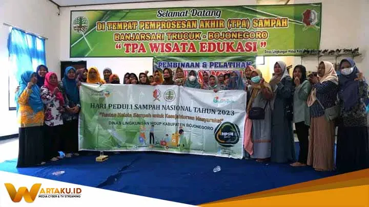 Optimalkan Kepedulian Terhadap Lingkungan Pemkab Bojonegoro Gelar Pelatihan Pengelolaan Sampah Optimalkan Kepedulian Terhadap Lingkungan Pemkab Bojonegoro Gelar Pelatihan Pengelolaan Sampah