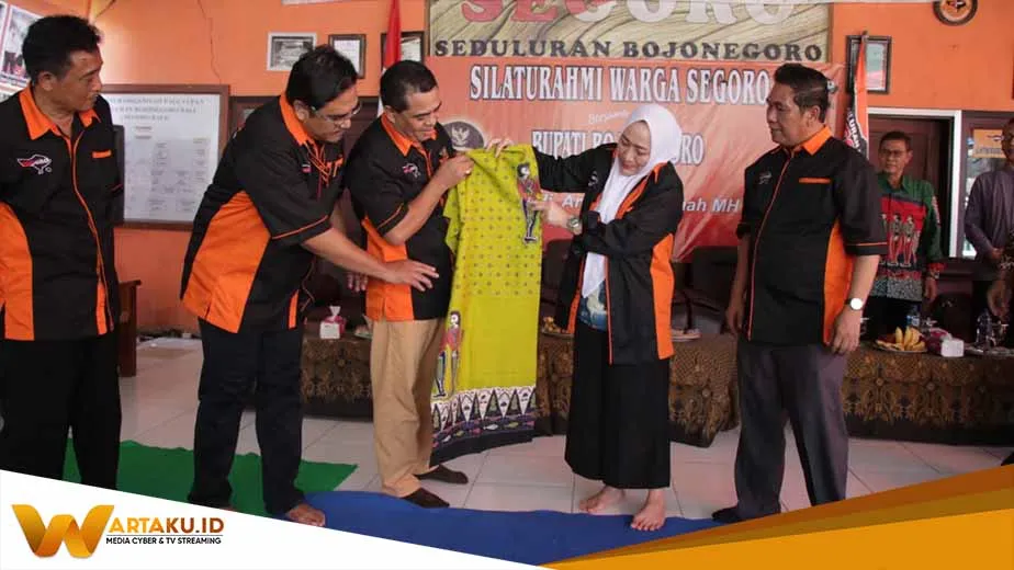 Bupati Bojonegoro Sambung Tali Silaturahmi Dengan Segoro Bali 1 Bupati Bojonegoro Sambung Tali Silaturahmi Dengan Segoro Bali 1