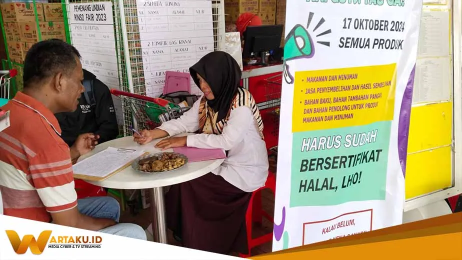 Kemenag Bojonegoro Kampanyekan Mandatory Halal Untuk Dukung Usaha UMKM Kemenag Bojonegoro Kampanyekan Mandatory Halal Untuk Dukung Usaha UMKM