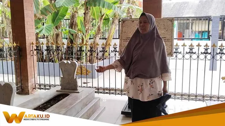 Ziarah Makam Kanjeng Soemantri Tokoh Penyebar Agama Islam Juga Bupati Bojonegoro Ke 21 2