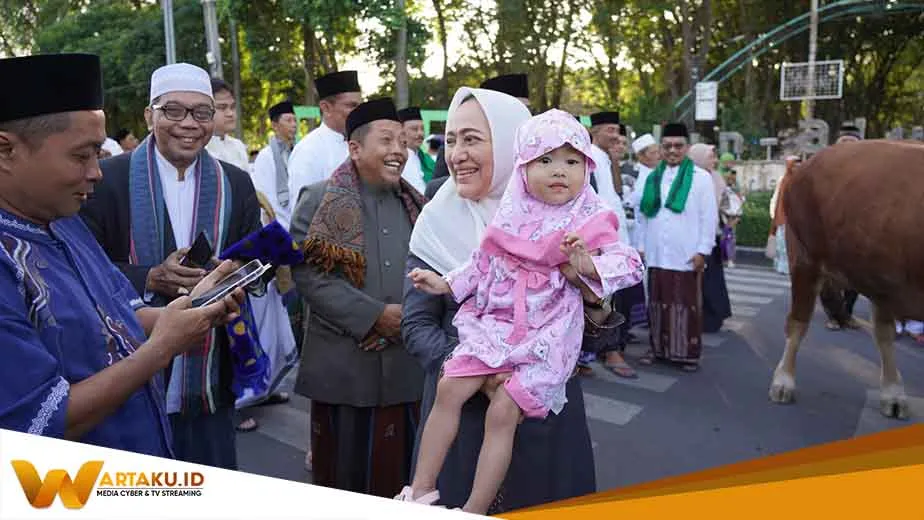 Momentum Sholat Idul Adha Bupati Anna Sampaikan 17 Keberhasilan Program Prioritas 2