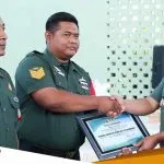 Jam Komandan Dandim Bojonegoro Berikan Penghargaan Babinsa Berprestasi1