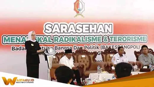 Jelang Tahun Politik, Bupati Bojonegoro Ajak Generasi Muda Lebih Aktif Menangkal Radikalisme Jelang Tahun Politik Bupati Bojonegoro Ajak Generasi Muda Lebih Aktif Menangkal Radikalisme