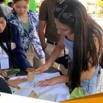 Rangkaian B TIFF Delegasi 4 Negara Ikuti Demo Proses Membuat Aneka Produk Khas Bojonegoro