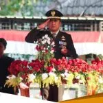 Dandim Bojonegoro Inspektur Upacara Penurunan Bendera Merah Putih Peringatan HUT RI Ke 78