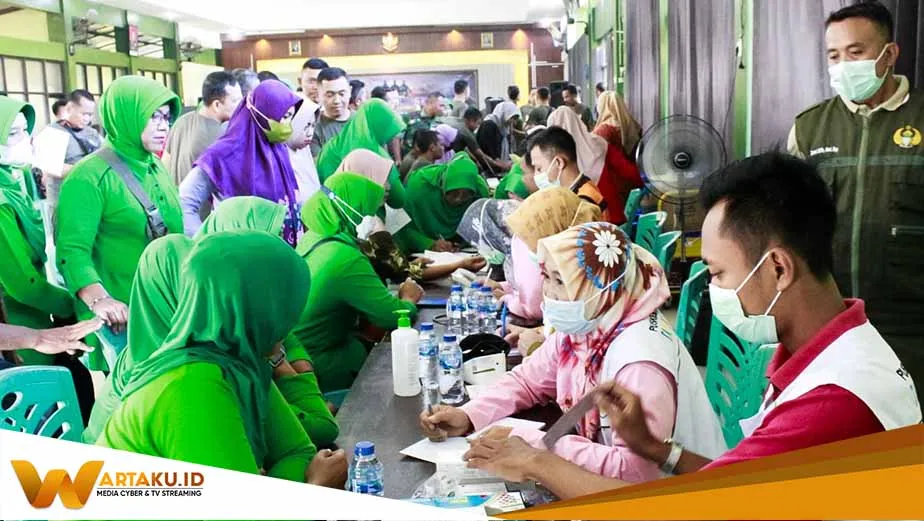 Sambut HUT TNI Ke- 78, Kodim Bojonegoro gelar Bakti Sosial Kesehatan Sambut HUT TNI Ke 78 Kodim Bojonegoro Gelar Bakti Sosial Kesehatan