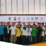 Forkopimda Bojonegoro dan Semua Stakeholder Deklarasi Pemilu Damai, Tingkatkan Sinergi Jaga Kamtibmas Forkopimda Bojonegoro Dan Semua Stakeholder Deklarasi Pemilu Damai Tingkatkan Sinergi Jaga Kamtibmas