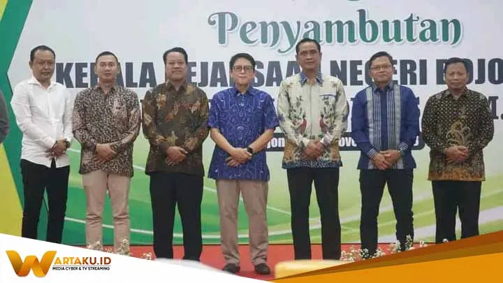 Pj Bupati Bojonegoro Hadiri Rapat Paripurna DPRD Bahas Raperda APBD 2024