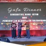 Pj Bupati Bojonegoro Hadiri Gala Dinner Bank Jatim Terus Tingkatkan Sinergitas