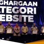 Dinas Kominfo Bojonegoro Raih Penghargaan Juara 3 Kategori Website Terbaik di Jatim Public Relation Award Dinas Kominfo Bojonegoro Raih Penghargaan Juara 3 Kategori Website Terbaik Di Jatim Public Relation Award