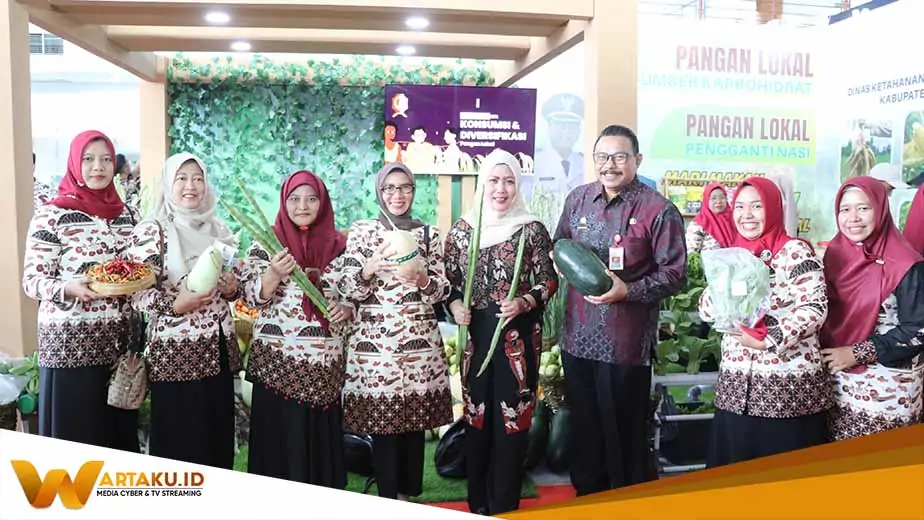 Kabupaten Bojonegoro Raih Dua Penghargaan Di Hari Pangan Sedunia Kabupaten Bojonegoro Raih Dua Penghargaan Di Hari Pangan Sedunia