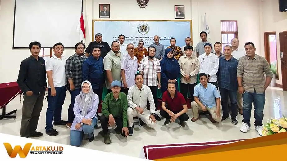 Puluhan Wartawan Ikuti OKK dari PWI Jatim Puluhan Wartawan Ikuti OKK Dari PWI Jatim
