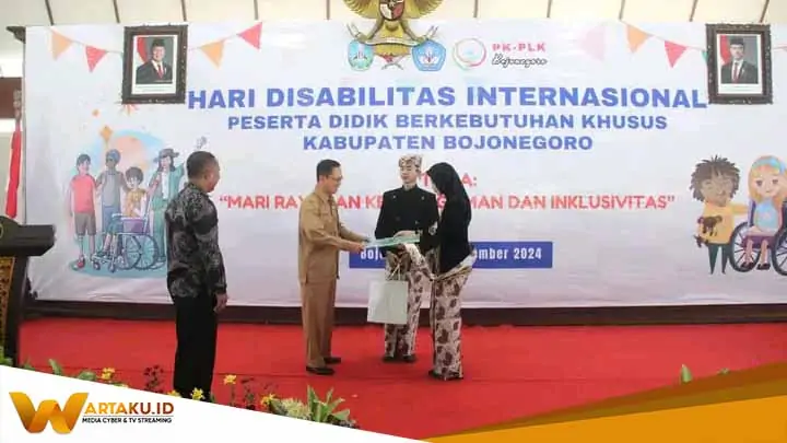 MKKS PK PLK Gelar Pentas Seni Hingga Pameran Karya Anak Didik Penyandang Disabilitas Di Pendopo
