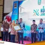 Penghargaan Terbaik 2 Dukungan APBD Program RTLH Tertinggi IMG 20260610 WA0005